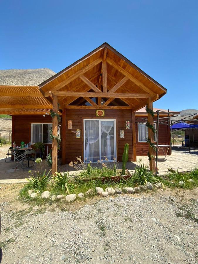 Cabanas Vicuna Cielo De Peralillo - Valle De Elqui Exterior foto